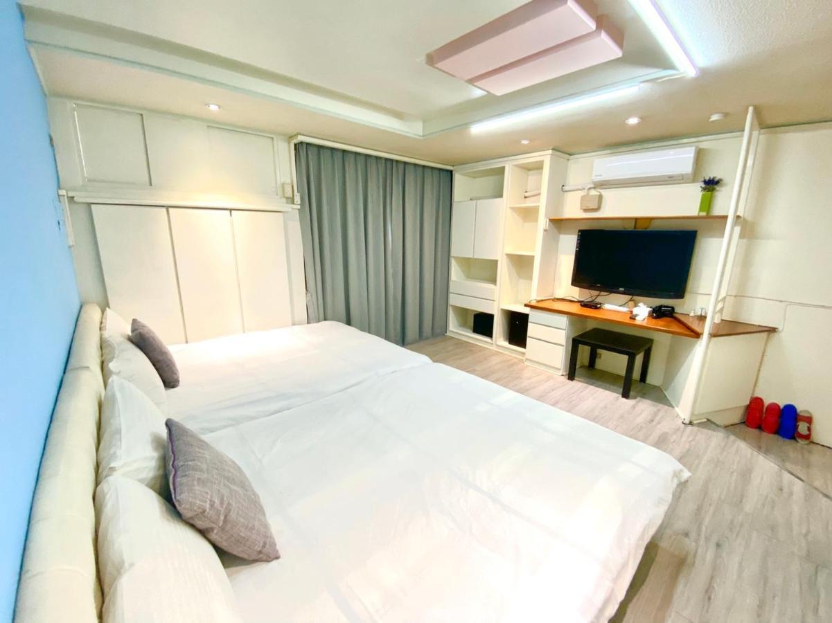 Apartamento Long House Taichung Exterior foto